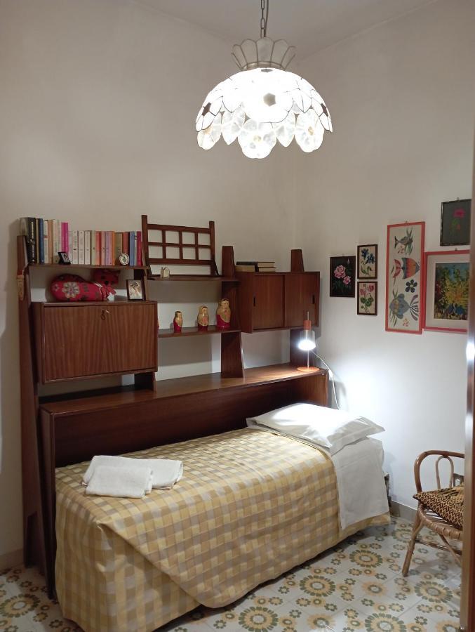 Casa San Carlo Affittacamere Foligno Buitenkant foto