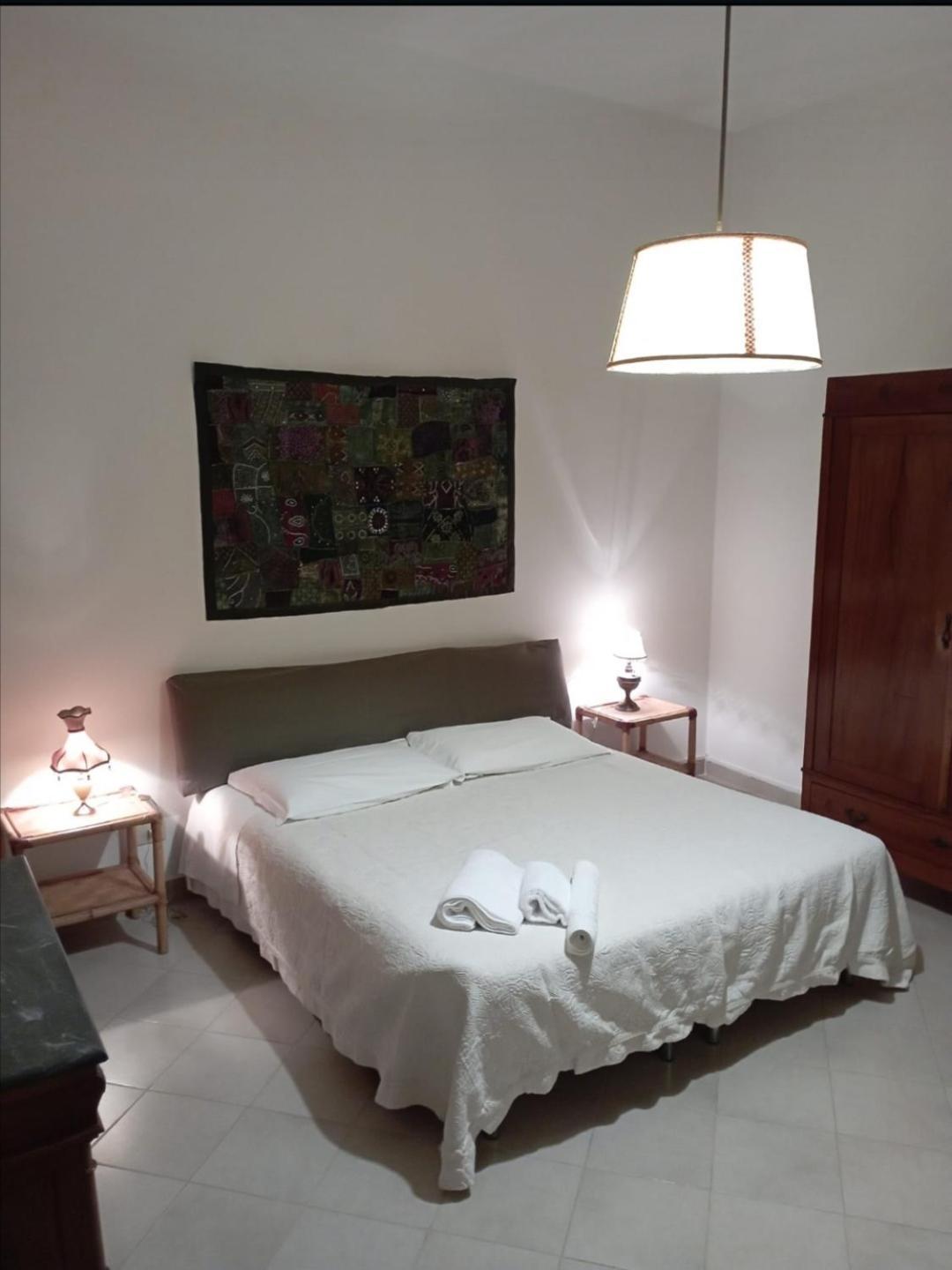 Casa San Carlo Affittacamere Foligno Buitenkant foto